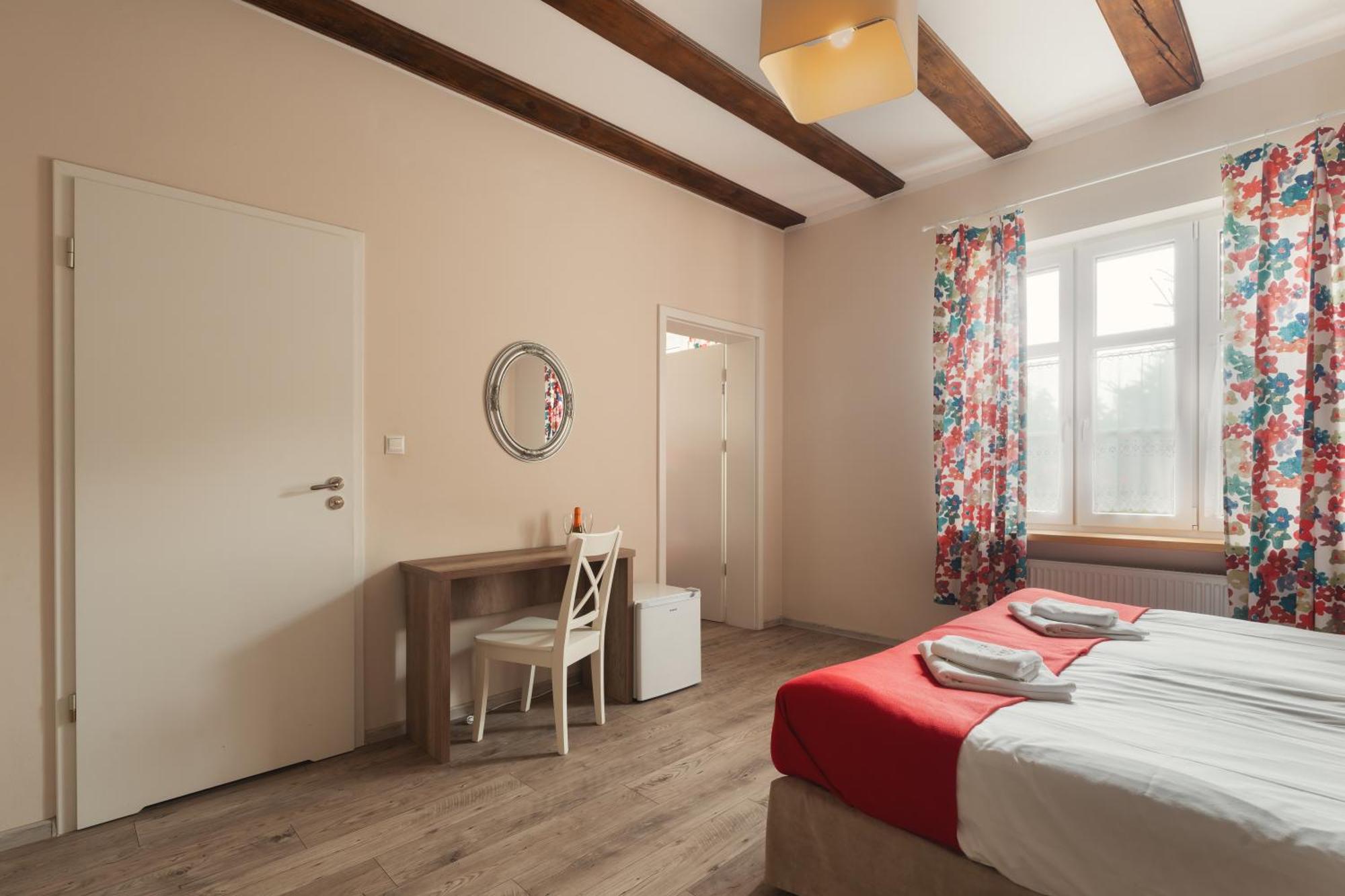 Hotel Stary Mlyn Strzeszyn Lubowo  Habitación foto